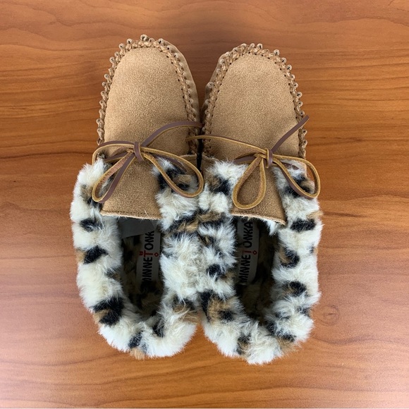 Minnietonka Jaqueline Indoor/Outdoor Slippers “Cinnamon” - Picture 5 of 16